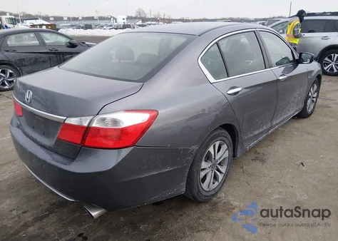 2015 Honda Accord Lx z USA, uszkodzony, nr VIN 1HGCR2F3XFA051073